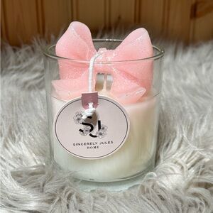 COPY - Sparkly bow candle coquette girl